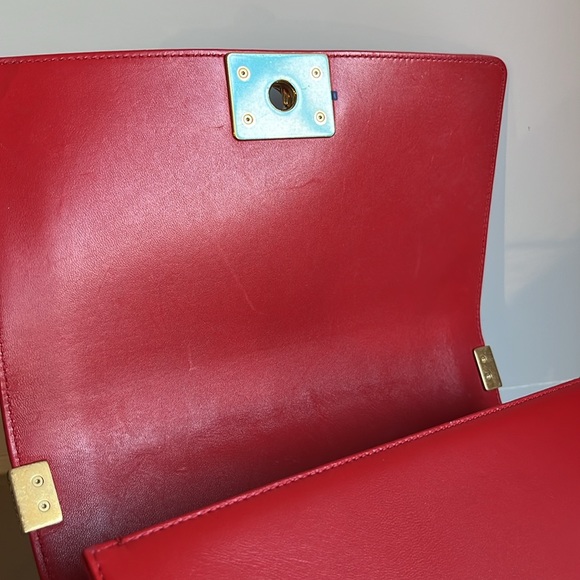 Chanel Boy Red Medium Quilted Leather Flap Bag - Picture 9 of 15